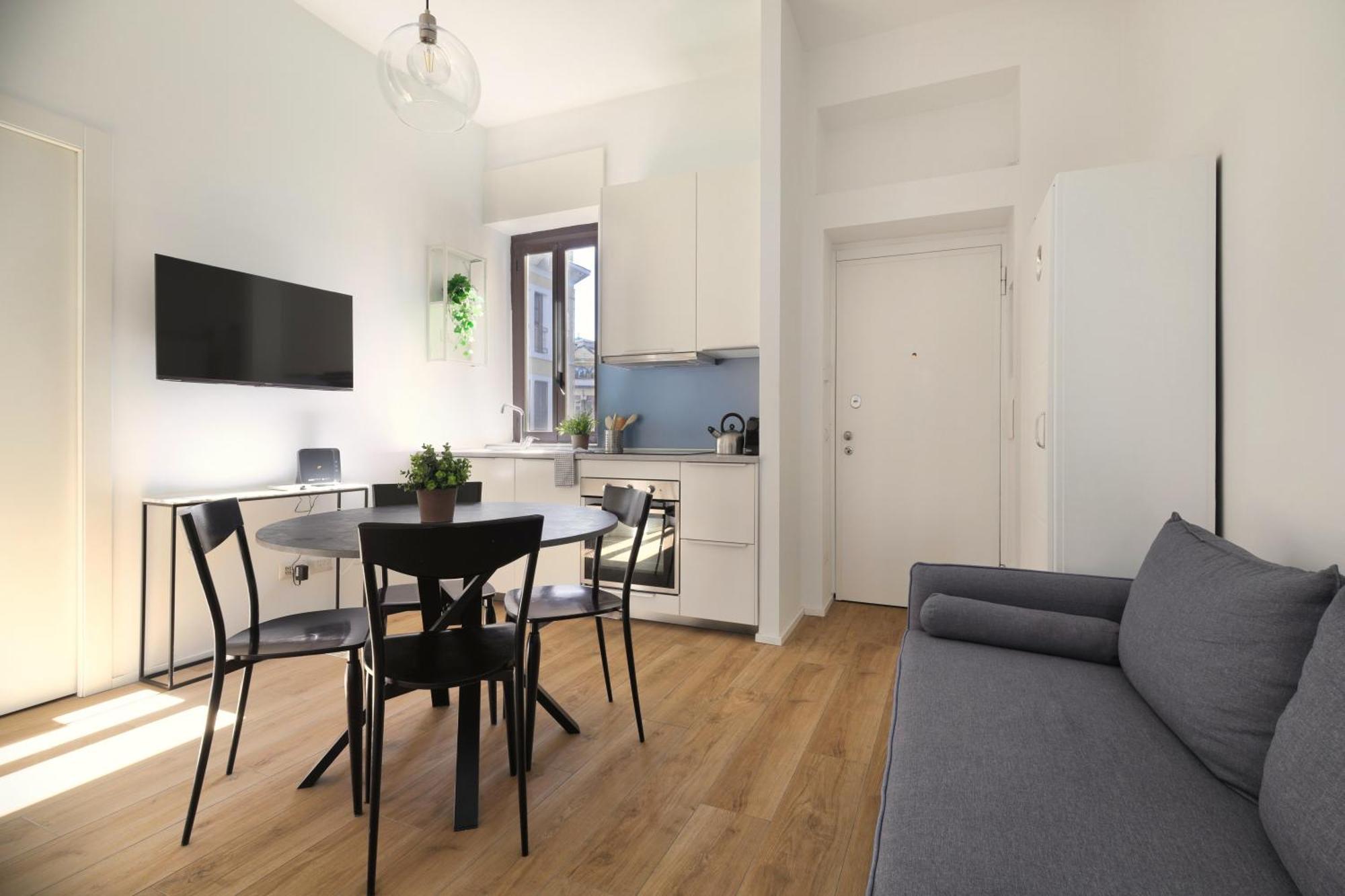 Just Urban Stays - Bright And Functional Apartment - Corso Genova Milan Exterior photo